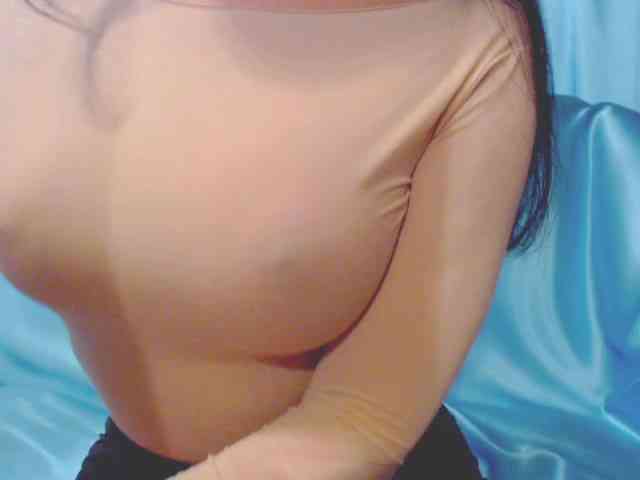 Ms_Mia webcam
