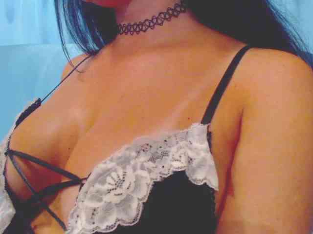 Ms_Mia webcam