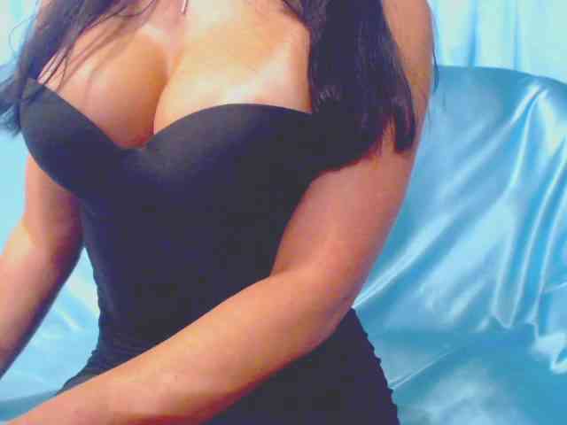 Ms_Mia webcam
