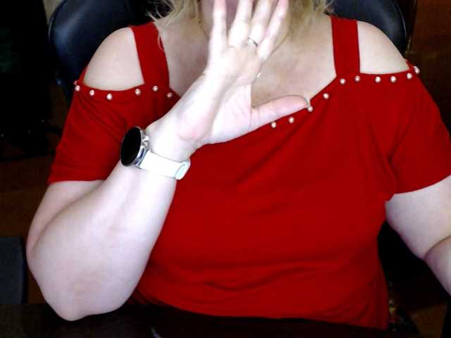 Alisa1917 live cam on BongaCams
