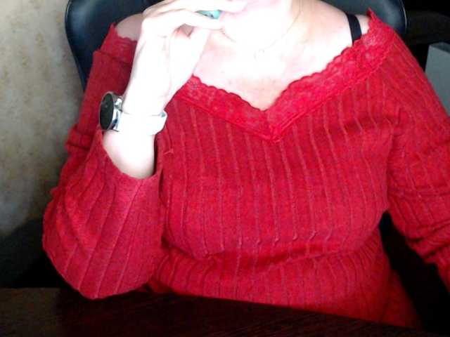 Alisa1917 live cam on BongaCams