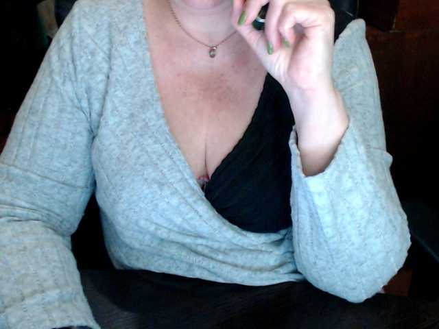 Alisa1917's BongaCams show and profile