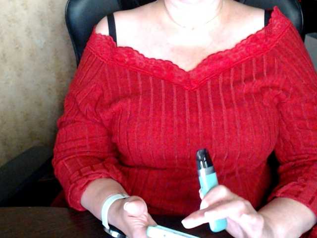 Alisa1917 live cam preview