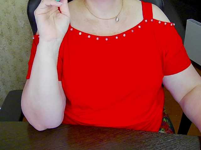 Alisa1917 live cam on BongaCams