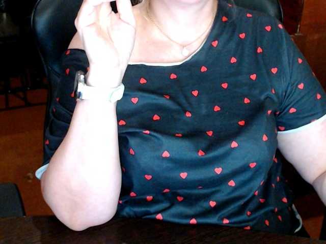 Alisa1917 live cam on BongaCams
