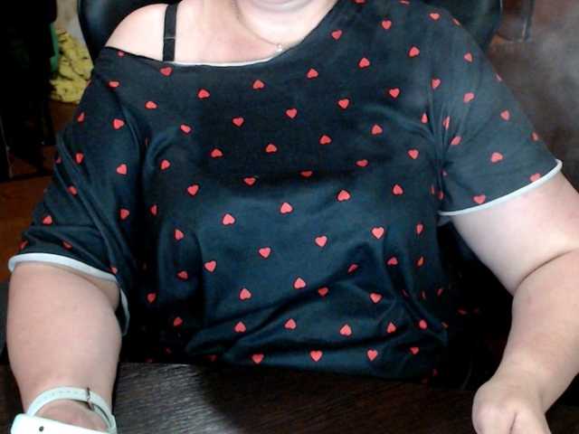 Alisa1917 live cam on BongaCams