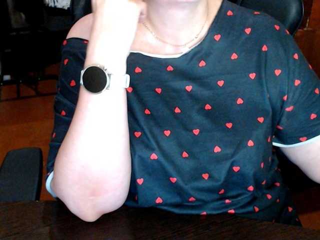 Alisa1917 live cam on BongaCams