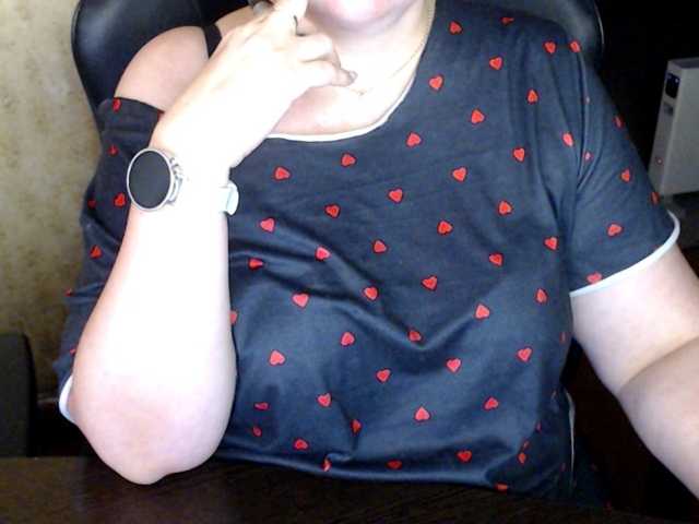 Alisa1917 live cam on BongaCams
