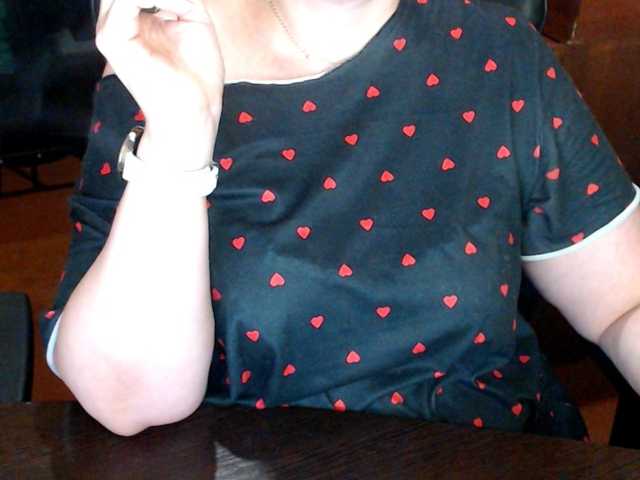 Alisa1917 live cam on BongaCams
