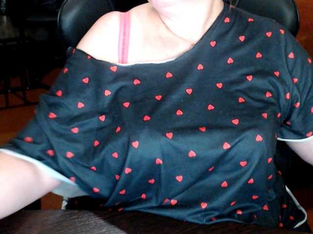 Alisa1917 live cam on BongaCams