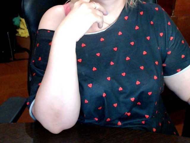 Alisa1917 live webcam show