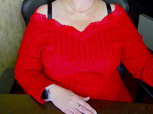 Alisa1917 live cam on BongaCams