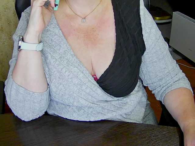 Alisa1917 live cam on BongaCams