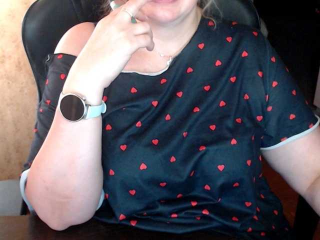 Alisa1917 live cam on BongaCams