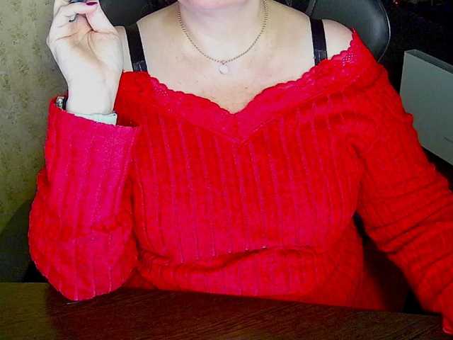 Alisa1917 live cam on BongaCams