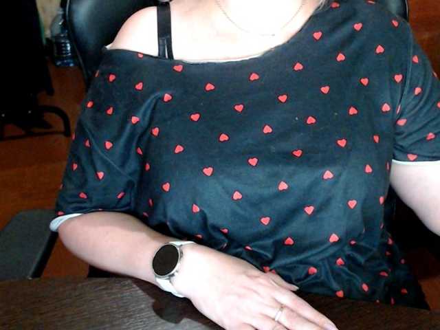 Alisa1917 live cam on BongaCams