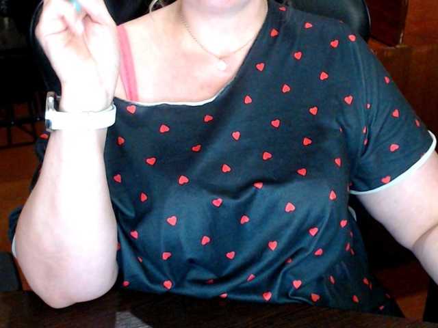 Alisa1917 live cam on BongaCams