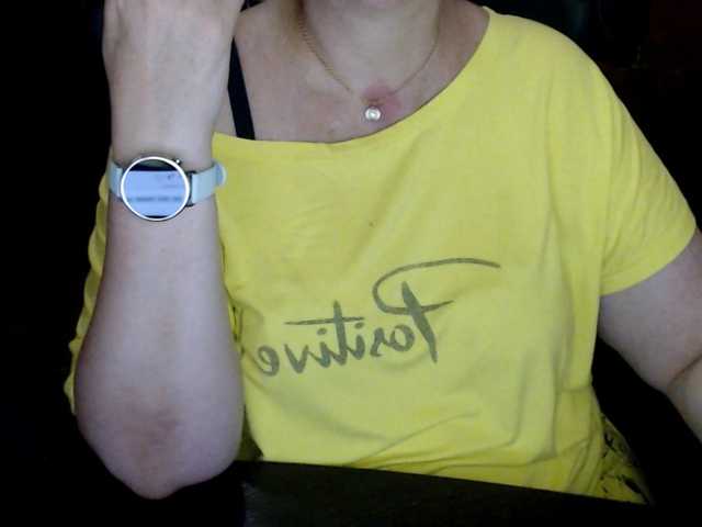 Alisa1917 live cam on BongaCams