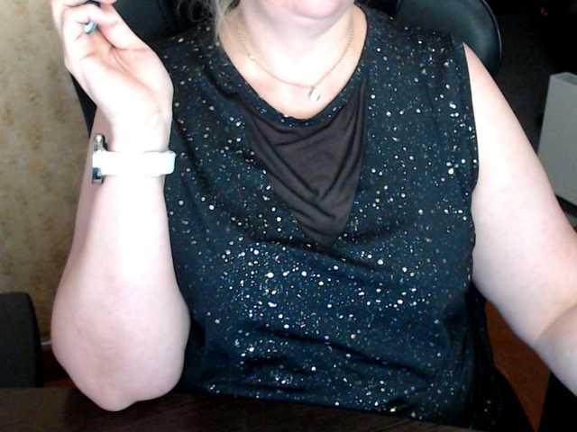 Alisa1917 live cam preview