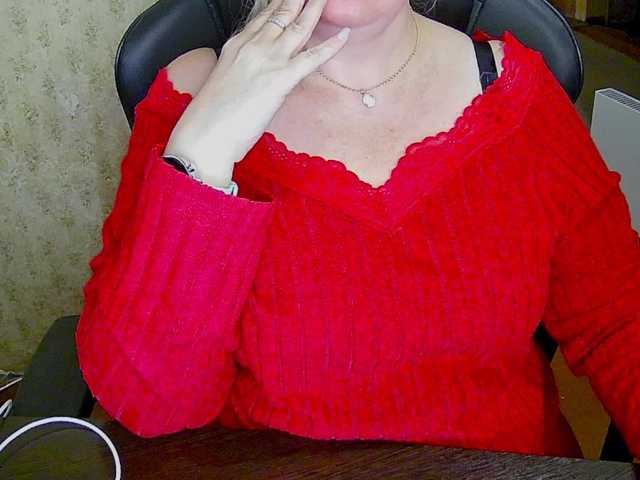Alisa1917 live cam on BongaCams