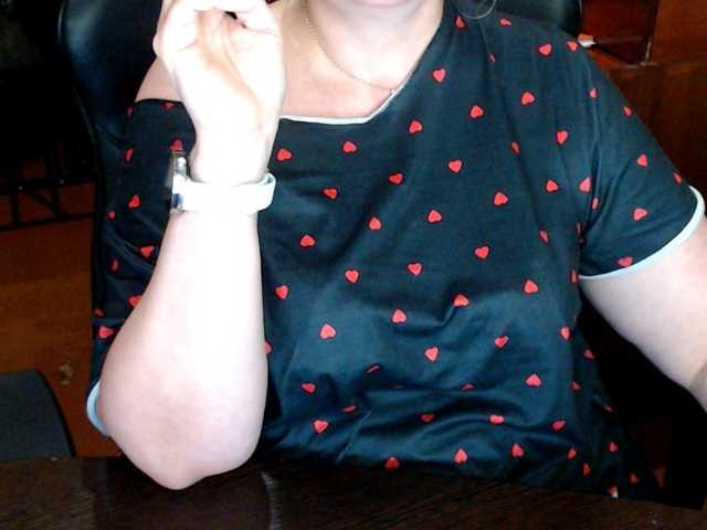 Alisa1917 live cam on BongaCams