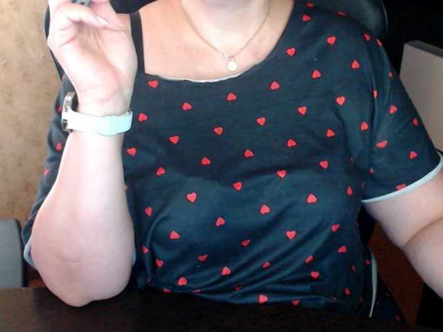 Alisa1917 live cam on BongaCams