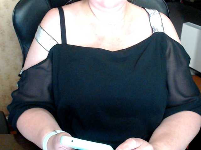 Alisa1917 live cam preview