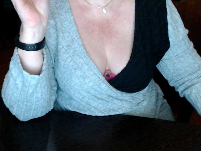 Alisa1917's BongaCams show and profile