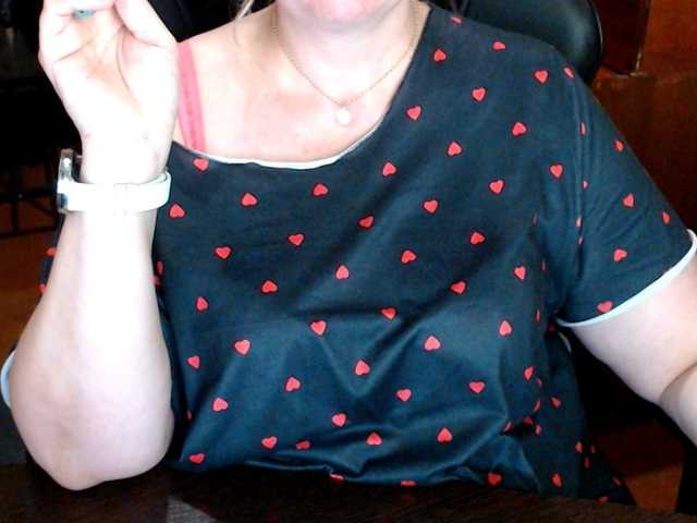Alisa1917 live cam on BongaCams