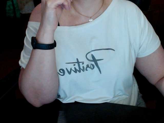 le modèle Alisa1917 est en webcam porno dans un show sur le site bongacams, il possède les tags suivants: White/Caucasian,Blonde,Shaved