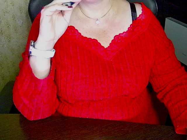Alisa1917 live cam on BongaCams