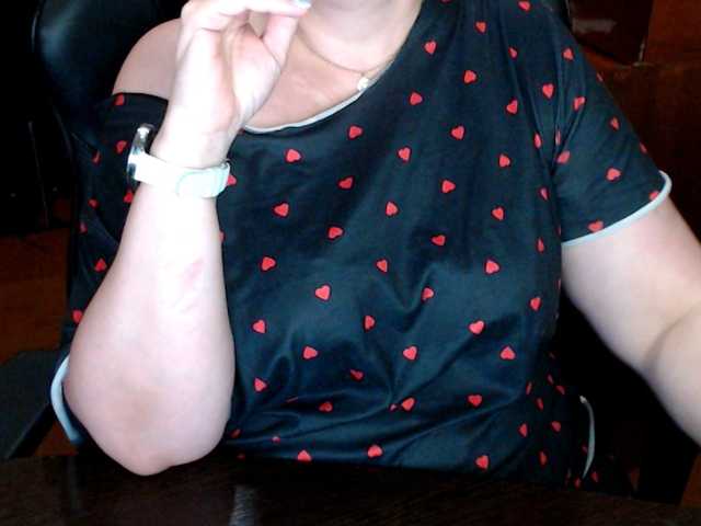 Alisa1917 live cam on BongaCams