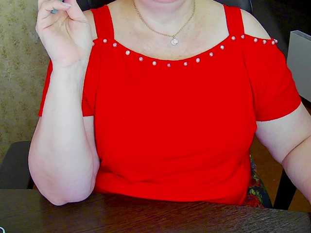 Alisa1917 live cam on BongaCams