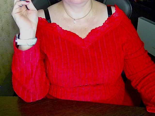 Alisa1917 live cam on BongaCams