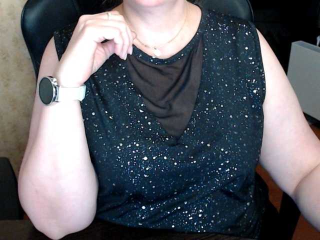 Alisa1917 live cam on BongaCams