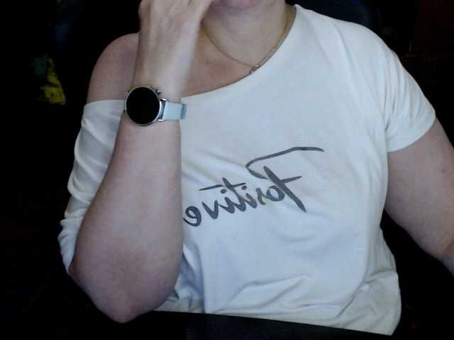 Alisa1917 live webcam show