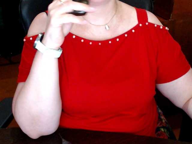 Alisa1917 live cam on BongaCams