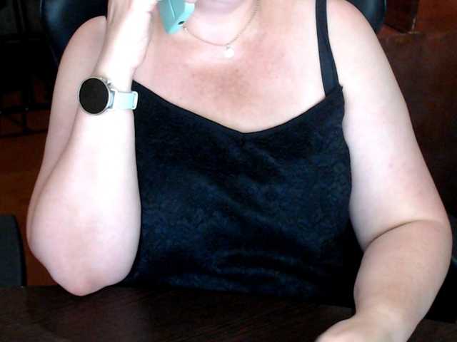 Alisa1917 live cam on BongaCams