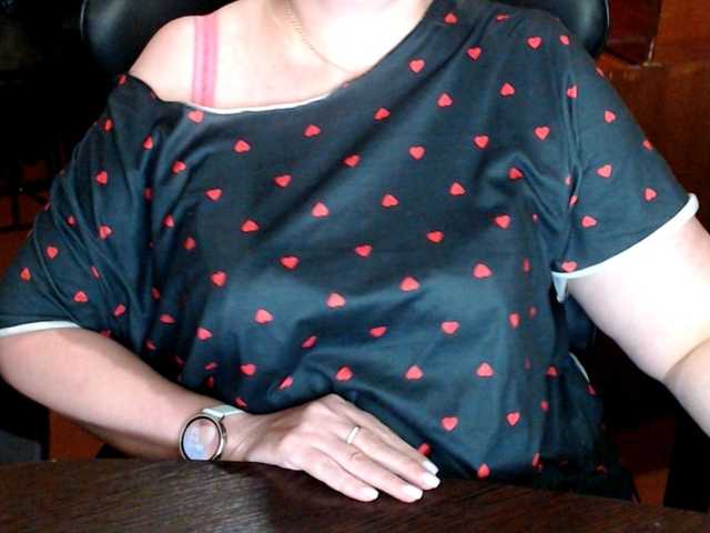 Alisa1917 live cam on BongaCams