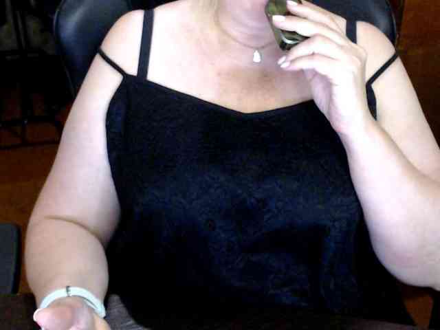 Alisa1917 webcam