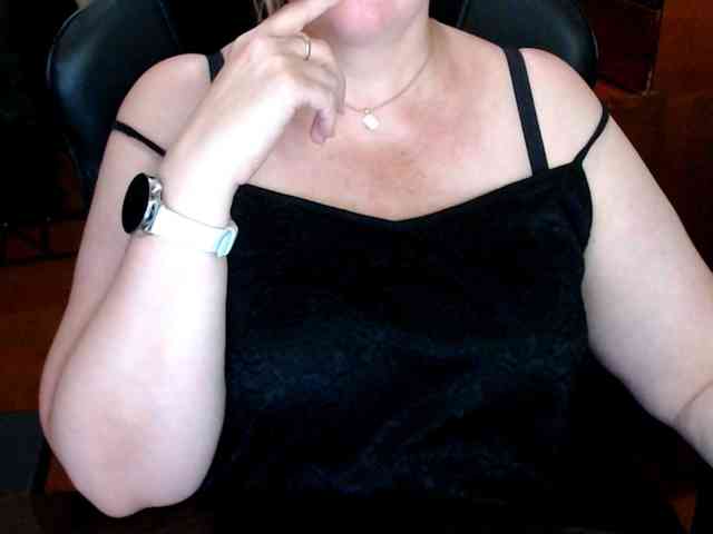 Alisa1917 webcam
