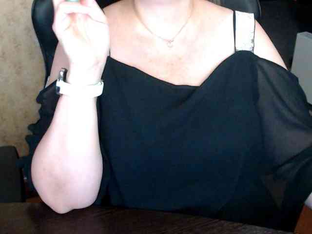 Alisa1917 webcam