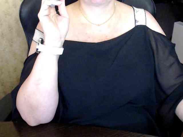 Alisa1917 webcam
