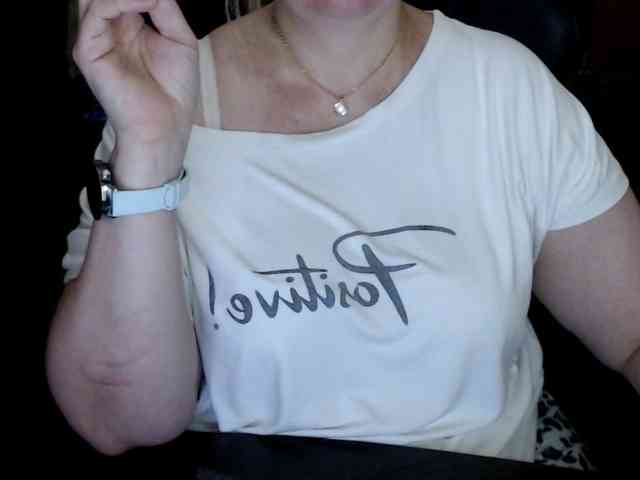 Alisa1917 webcam
