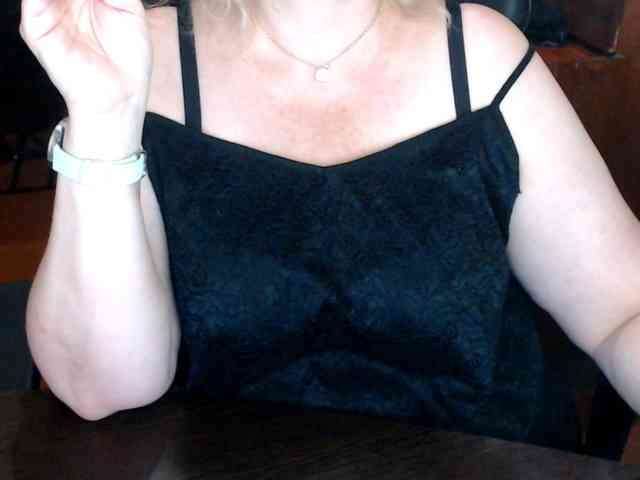 Alisa1917 webcam