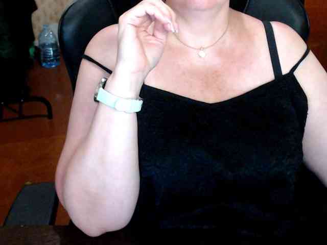 Alisa1917 webcam