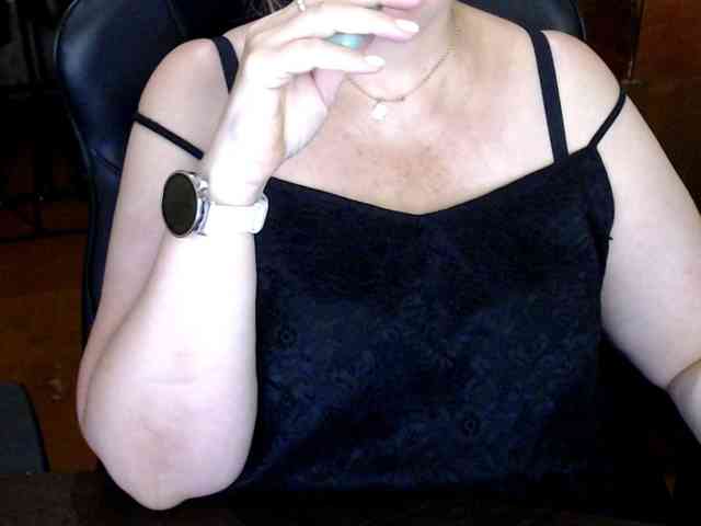 Alisa1917 webcam