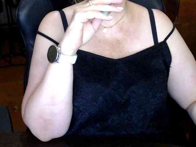 Alisa1917 webcam