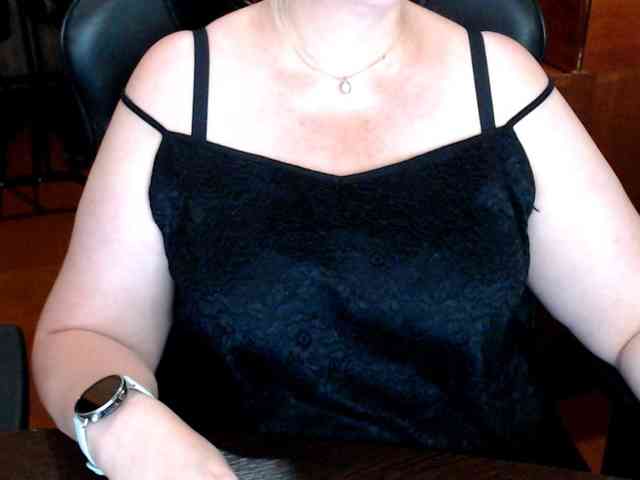 Alisa1917 webcam