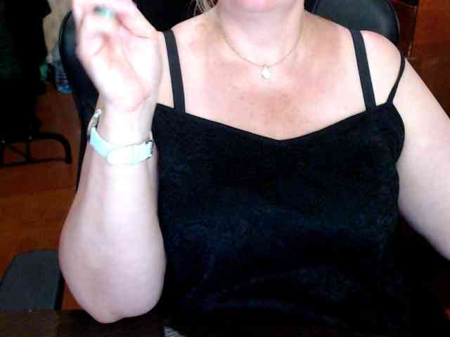 Alisa1917 webcam